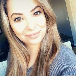 Meet your Posher, Andreea